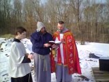 Fi News #105: Blessing and Raising the Cross at Bloomington