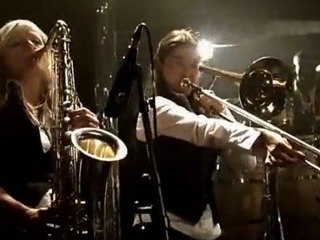 Dellé - Power Of Love - Official-HQ