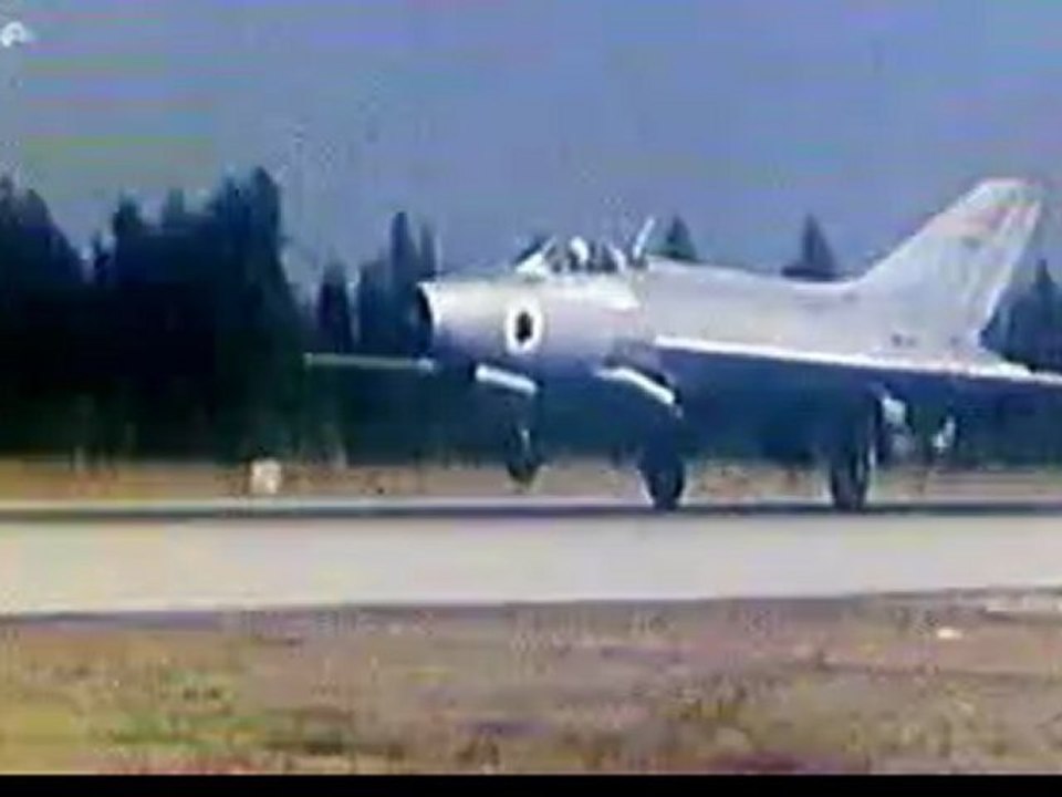 2/3 Zone 51 - Quand les MIG livraient leurs secrets