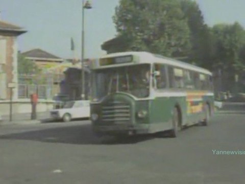 Les Charlots font l'Espagne (Métro MP59 - Bus Berliet PCS10) 1972