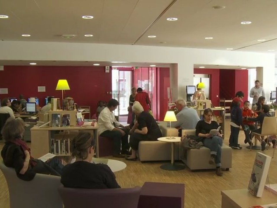 Ouverture de la bibliothèque Louise Michel