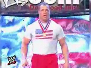 WWE's Greatest Moments: Triple H makes return at MSG