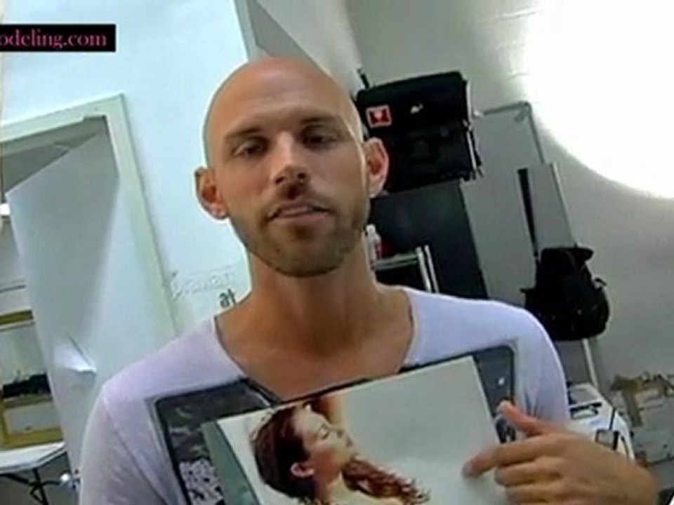 Tips on Posing in Swimsuits!