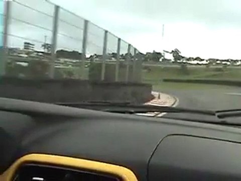 Punto T-Jet em Interlagos 2 - QUATRO RODAS