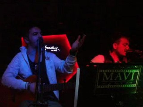 Tolga Tabu & Okan Reis = Bir Resmin Bile Yok (17 Nisan Taksim Konseri)