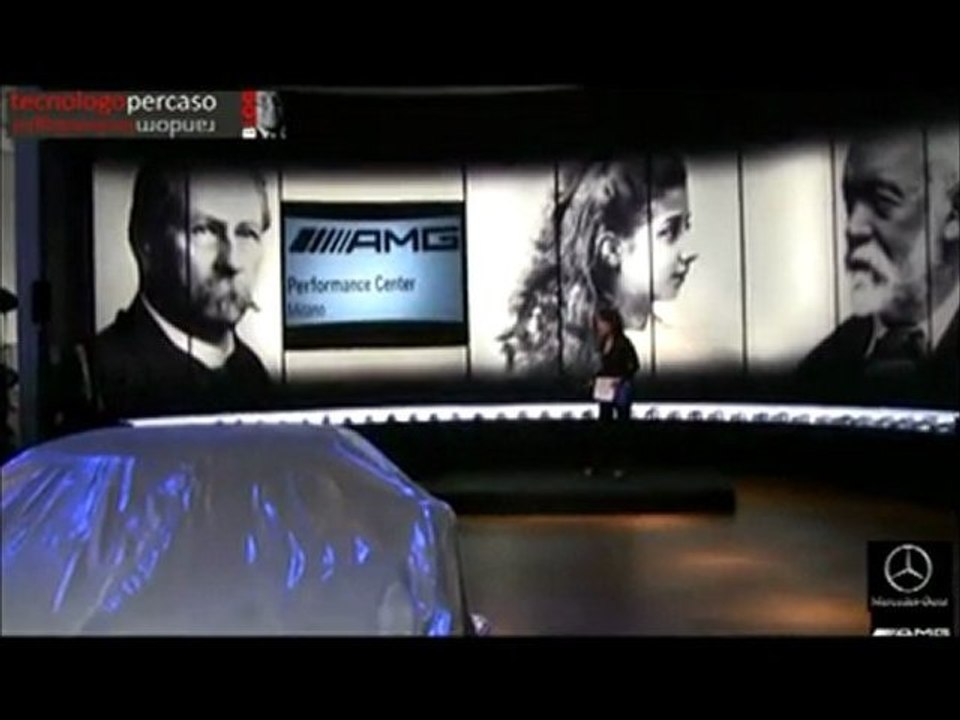 Mercedes Benz SLS 2010 AMG Gullwing - Ali di gabbiano