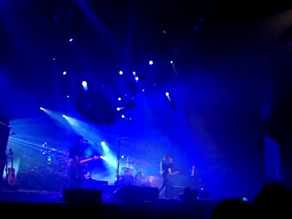 AaRON - U-Turn (Lili) - Zenith Strasbourg Artefacts 16 avril 2011