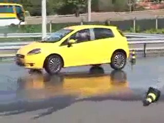 Teste dos freios ABS - QUATRO RODAS