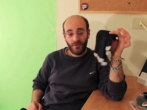 Custodie e Accessori iPad e iPhone: Guanti Etre | VideoRecensione HD