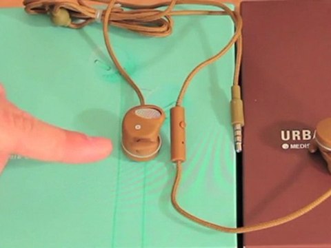Custodie e Accessori iPad e iPhone: Cuffie UrbanEars mod Medis | VideoRecensione HD