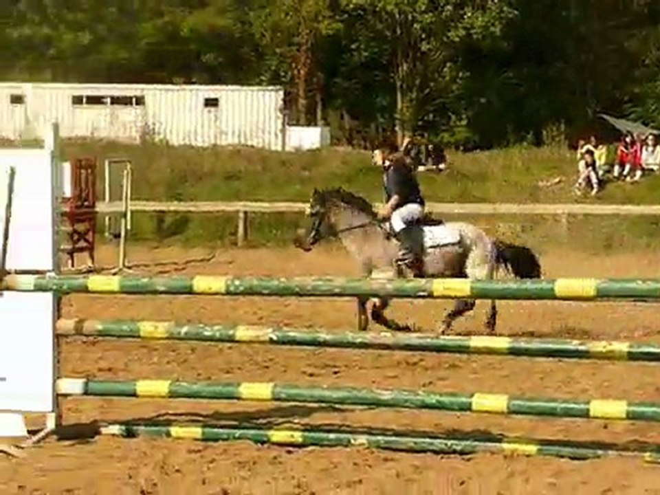 Maëlle & Ohé 1m 17/04/2011