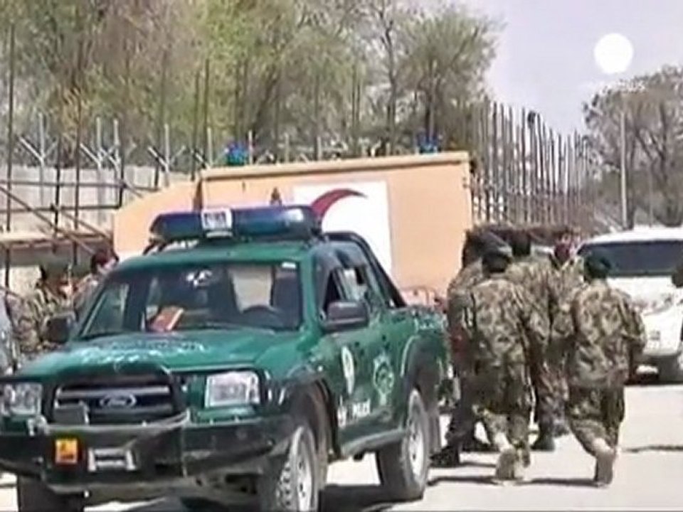 Los talibanes reivindican el atentado en el Ministerio...