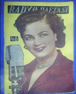 Afife Ediboğlu Ellere Uzaktan Bak, Bana Yakın Gel