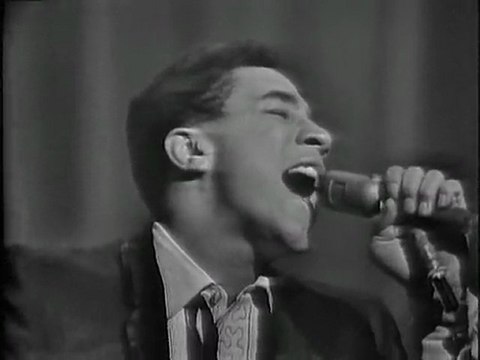 Smokey Robinson & The Miracles - Ooo Baby Baby [Live]