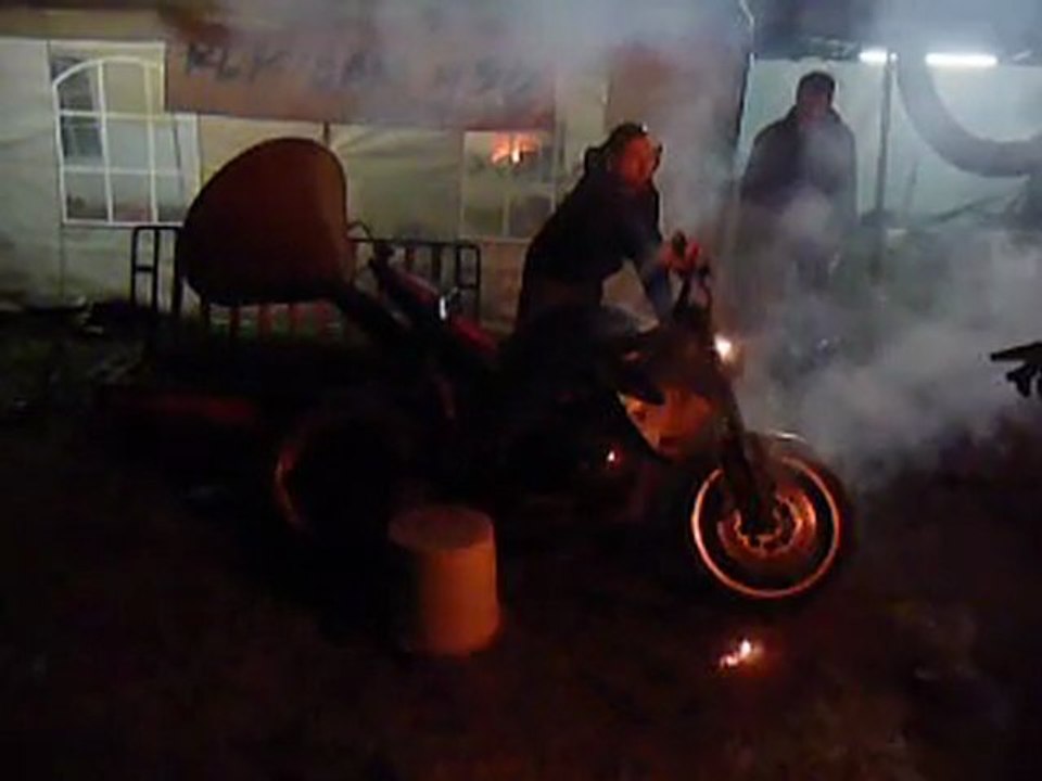 Bol d'or 2011 moteur eventré qui tourne encore