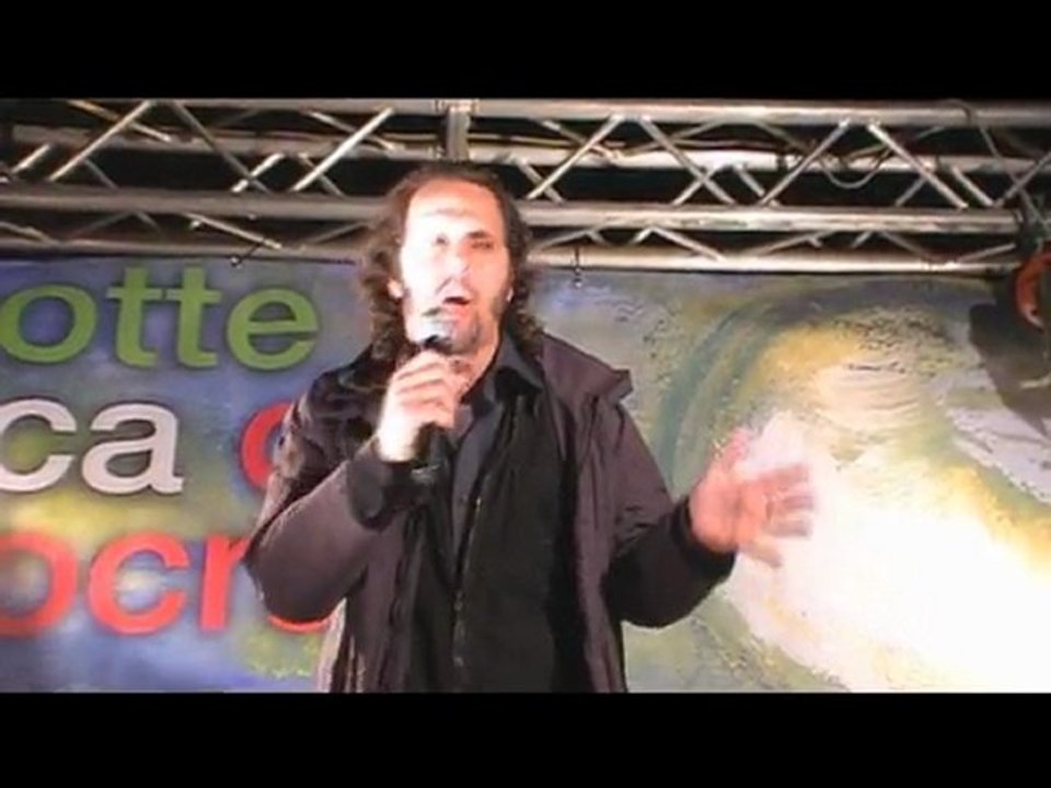 MoveOn Italiano - Marco Quaranta alla Notte bianca della democrazia - Roma  5 aprile 2011