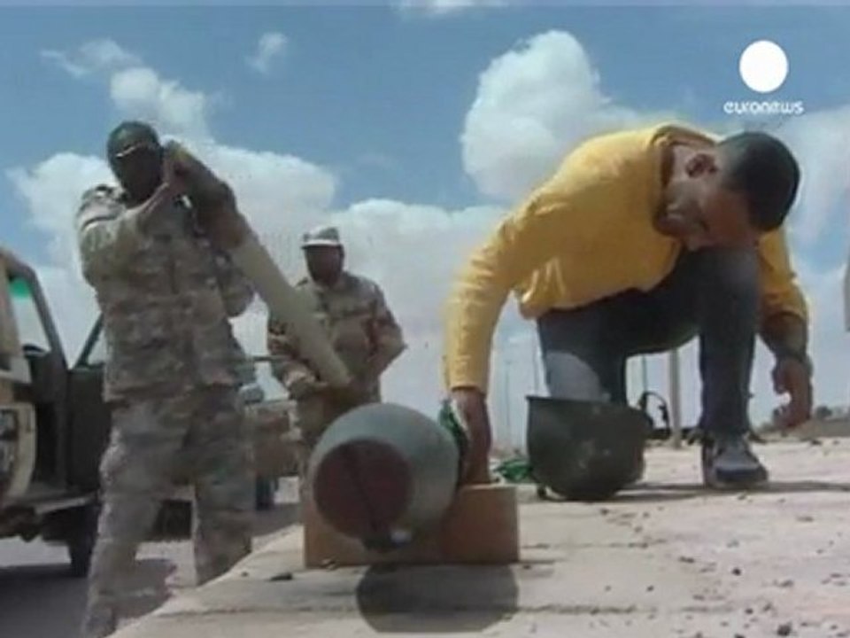 Un navire grec au secours des travailleurs immigrés de...