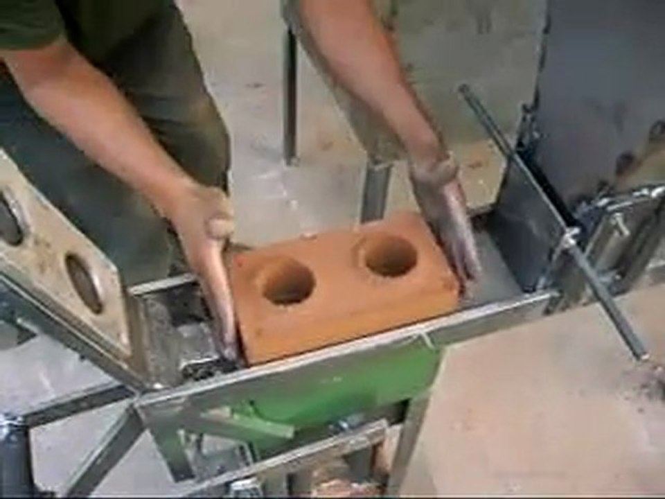 Ganhe Dinheiro com tijolos ecológicos