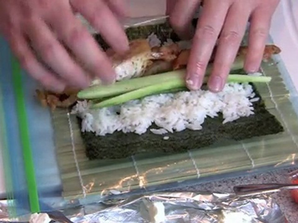 How to Make A Spider Sushi Roll - Easy Recipe