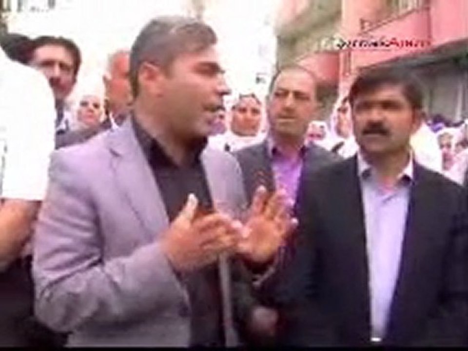 SİLOPİ'DE YSK'YA TEPKİ SİLOPİ SAVAŞ ALANINA DÖNDÜ şırnak haber ajansı