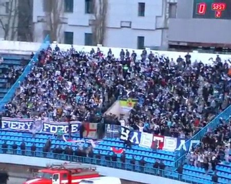 4 тур.18.04.11 Факел-Урал 0-0