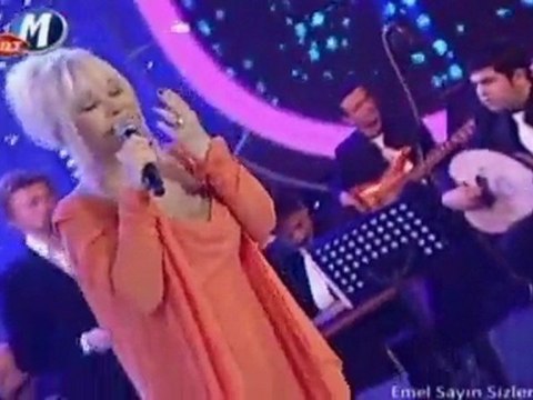 EMEL SAYIN £££ Kadehinde Zehir Olsa Ben İçerim Bana Getir