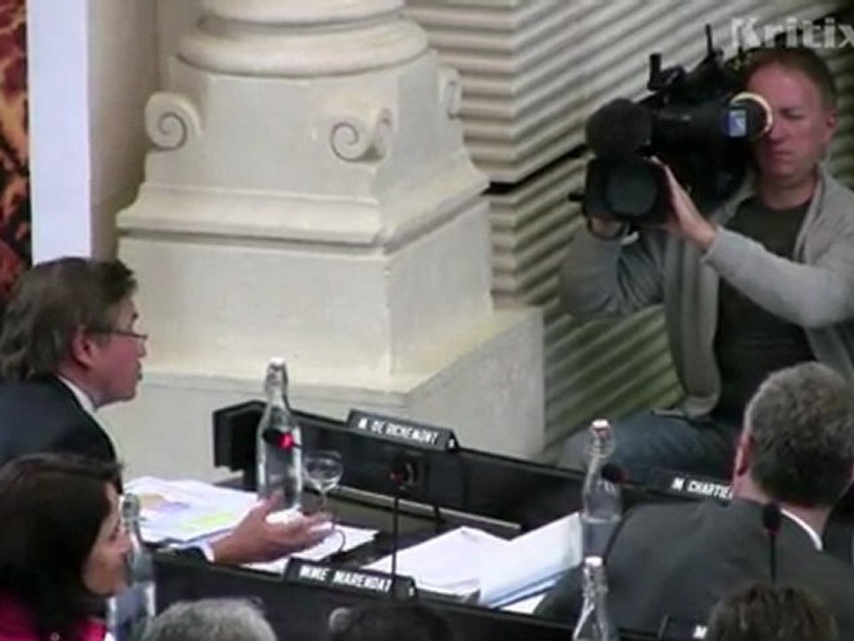 S. Royal reconnue par la gauche, le centre et la droite