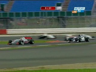 3 Way battle Formula2 2011 Rd01 Silverstone Race1