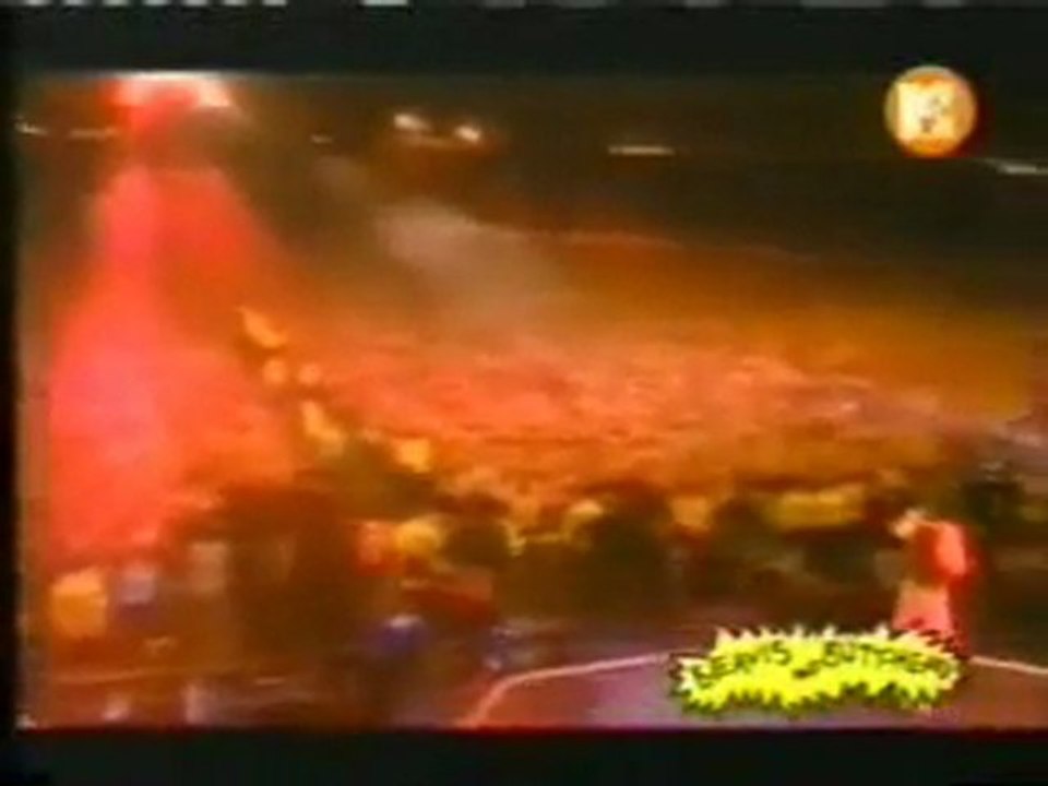 Beavis y Butt-head (Español Latino). AC/DC - Dirty Deeds Done Dirt Cheap