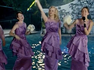 Bridesmaids (International Trailer)