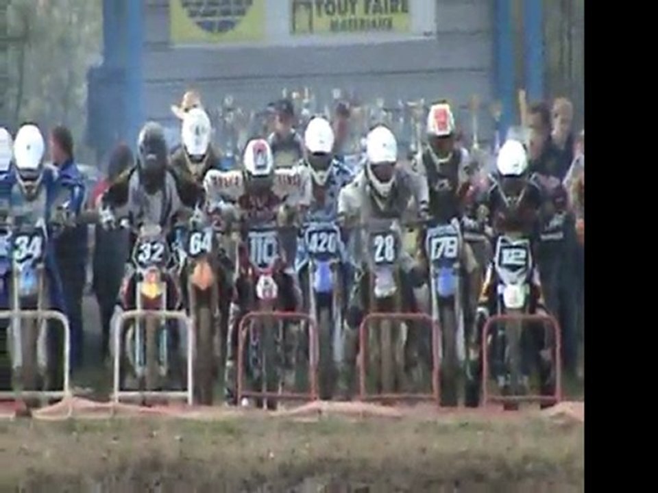 neuville aux joutes.2011