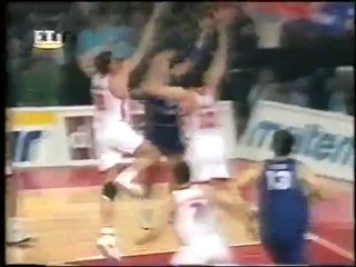 Ολυμπιακός-Μπαρτσελόνα 73-58
