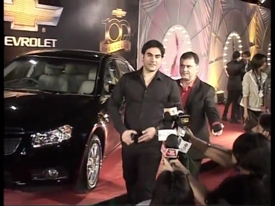 Arbaaz Khan Confirmed As Director For Dabangg 2 - Bollywood News