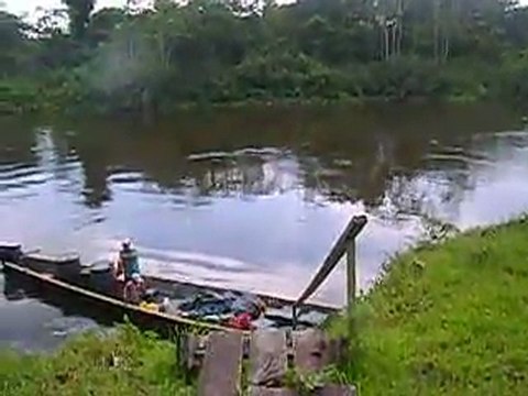 Voyage Equateur - Découverte d'un lodge abandonné - Amazonie / Viaje Ecuador - Descubrimiento