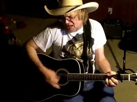 Dust Pneumony Fred Walser sings Woody Guthrie