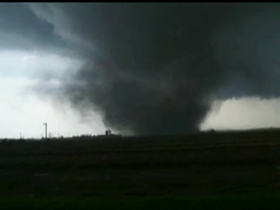 US battered by more tornadoes