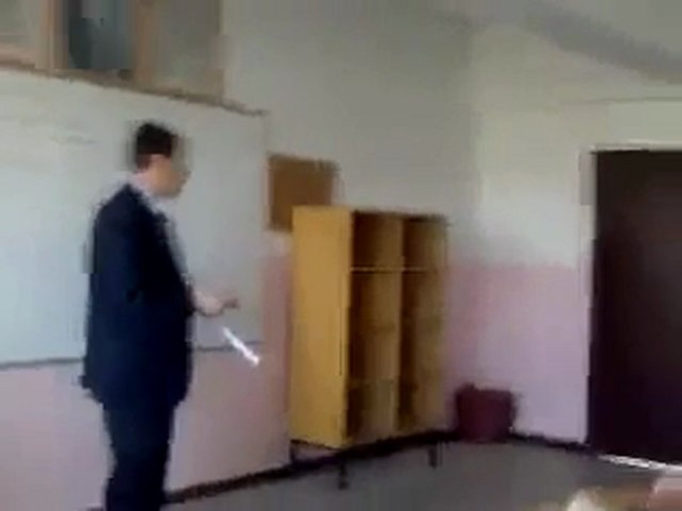 Lisede Uçan Adam Sabri Vakası 2 :)