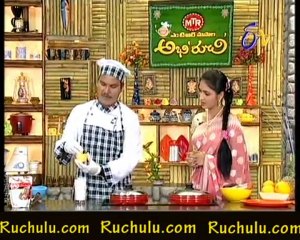 Ruchulu.com - Cashew Milk Anar Shake