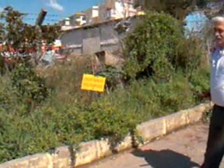 Türkiyenin İlk Bataryalı Şarjlı Gübre Vurma Makinesi