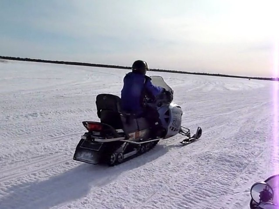 Motonieve en Finlandia [¡yeahhhhhhh!]