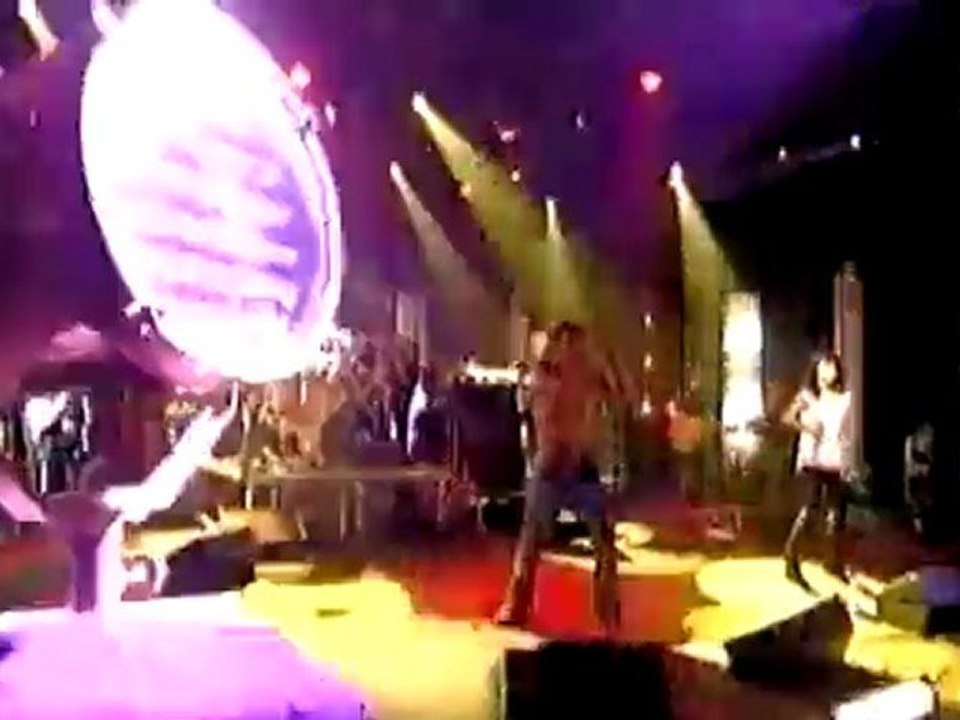 Tricky - Black Steel (Live France 2008)