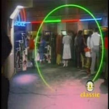 VIDEO_George Clinton - Atomic Dog