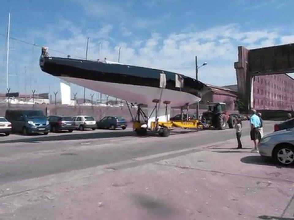 Roulage de pen Duick III à la Bsm lorient le 21 avril 2011