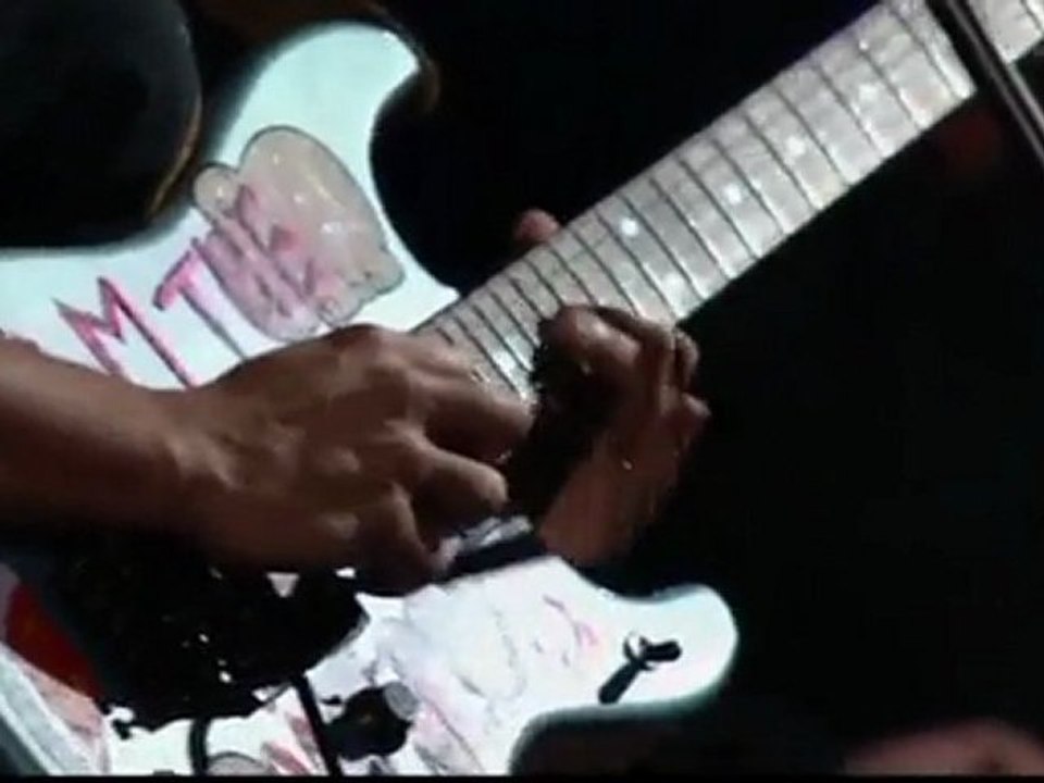 The 25th Rock And Roll Hall Of Fame Concert Part 17