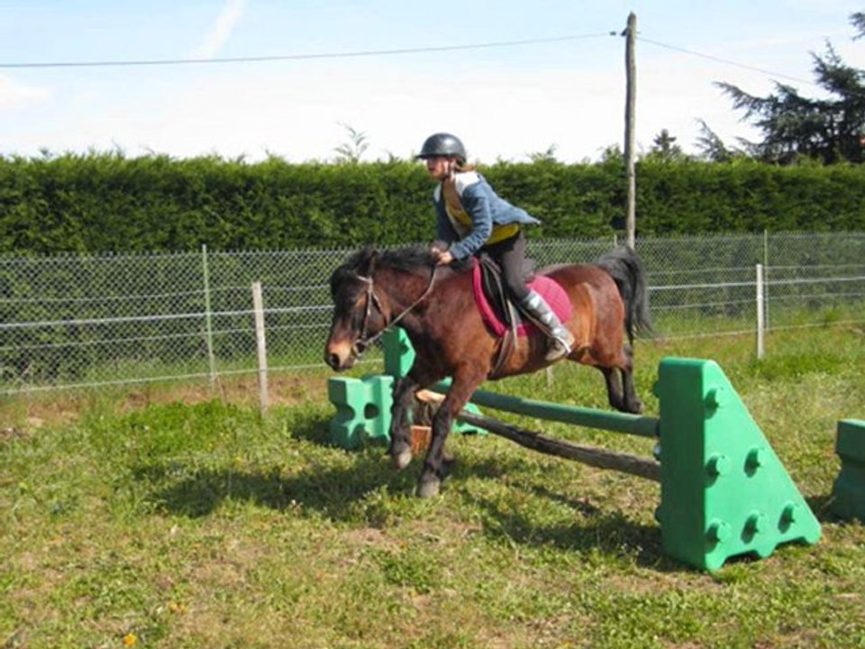 Kenzo et Laurène-Séance du mercredi 13 avril 2011-Saut