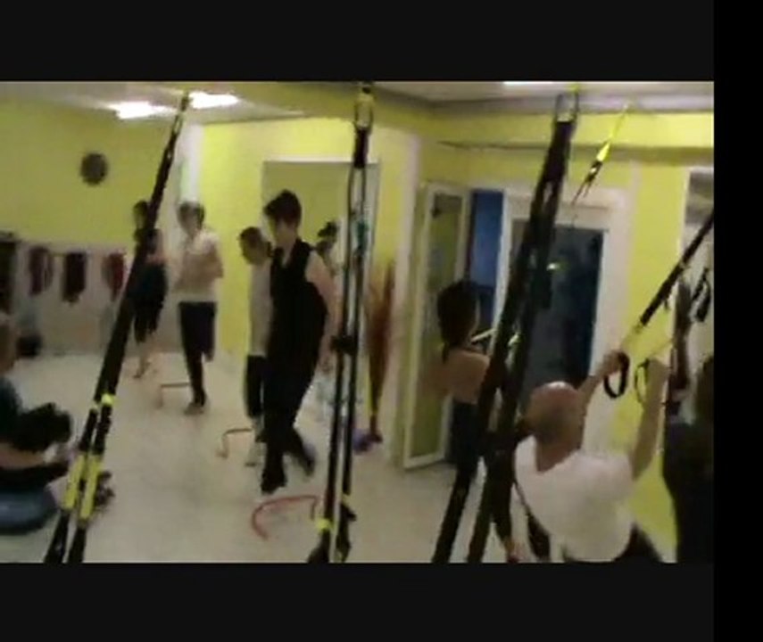 Séance avec TRX POIDS DE CORPS/Musculation poids de corps/cardio
