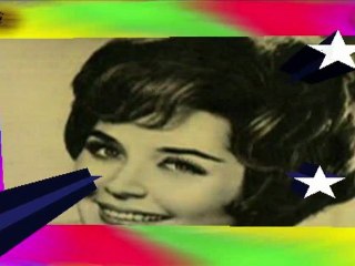 Nesrin sipahi-  Gönlümle Oturdumda Hüzünlendim O yerde (Musıki Dergahı)