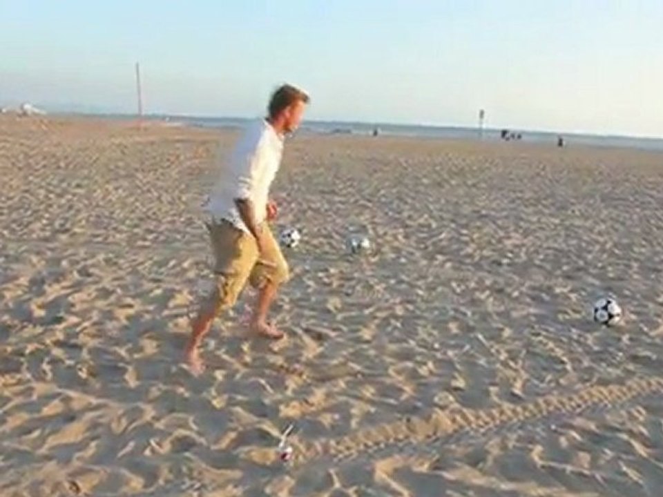 David Beckham fait une démonstration de son talent !