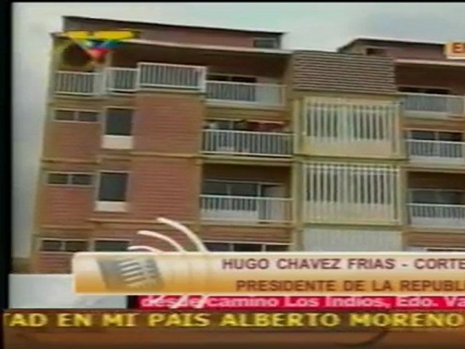 @globovision El presidente Chavez aparece luego de la cancel