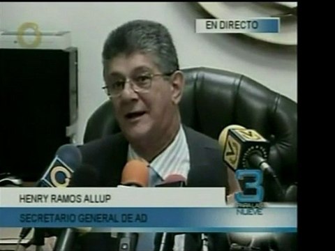 Ramos Allup, de AD, llamó a defender a todos los medios y co